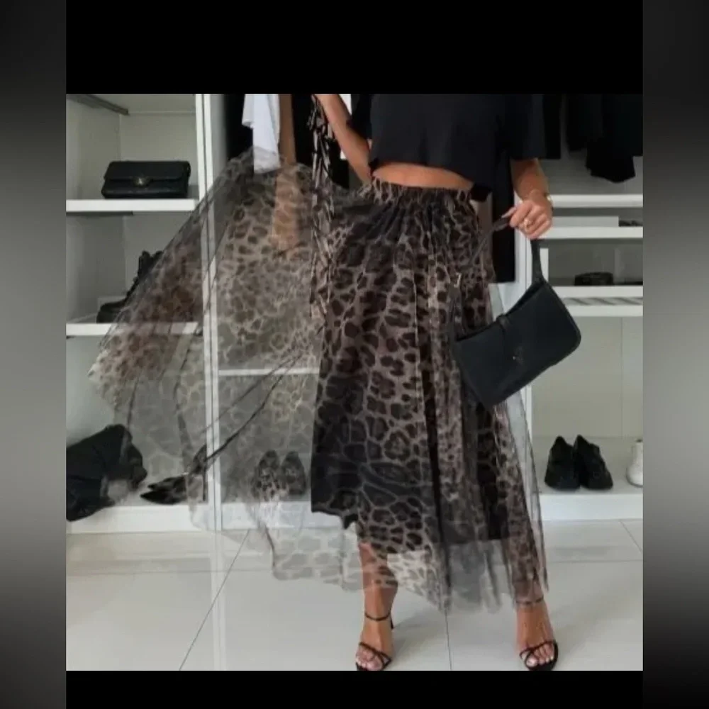 Dark l Leopard Mesh Skirt
